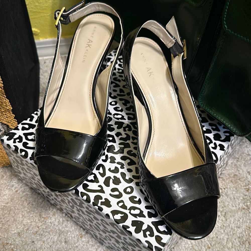 Anne Klein Black Patent Leather Open Toe Slingback Pumps